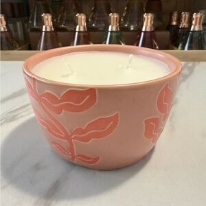 Guava Ginger scented candle